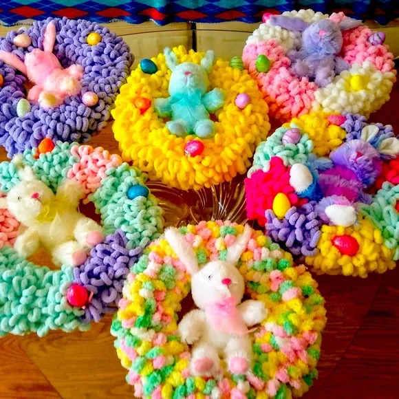 Handmade Loop Yarn Easter Wreaths - Picture 1 of 7